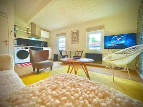 Beautiful and bright 2-room apartment, Port Boinot, city center, CAC - Image 2
