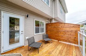 New 4-bed townhouse near downtown - Image 5