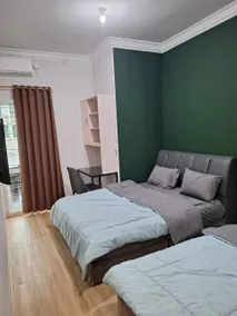Glorya Home - Image 4