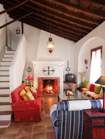 Hus and La Campana - Image 5
