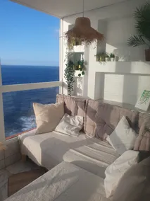 Airy Seaview-Apt. w/2 Bedrooms, 2 bathrooms - Image 2