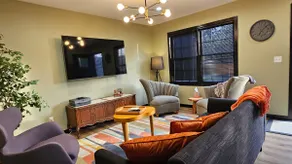 Jamestown Modern Home - Image 2