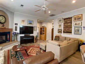 Gary’s Full House sleeps 6 - Image 5