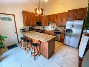 Elegant, charming, serene, & delightful home! - Image 4