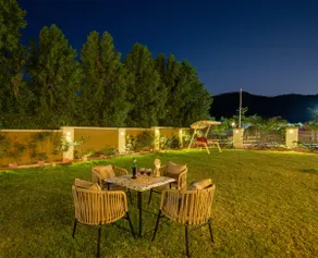 Pet-Friendly 2 bhk villa w/ Pool & Garden - Image 5