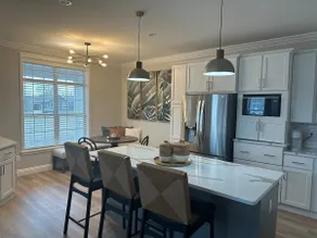 Cottage By the Lake - Image 2