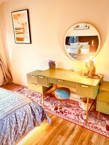 Entire Home in picturesque village of Lymm - Image 3