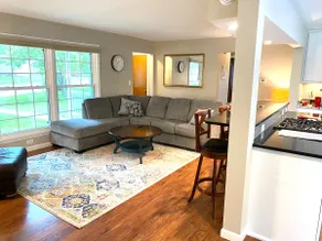 Charming Alexandria Home Close to Beautiful Lakes - Image 5
