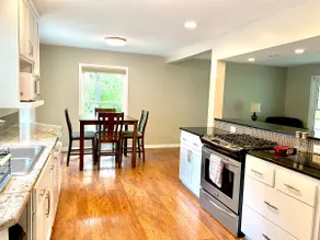 Charming Alexandria Home Close to Beautiful Lakes - Image 3