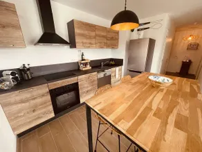 3-bedroom Art Deco: air conditioning, parking, near the sea - 4-star rating - Image 5
