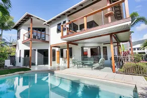 Beachcomber Holiday House - Image 2