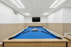 Group Retreat | Pool, Hot Tub & Gourmet Kitchen - Image 3