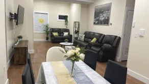 5 Master room with 5 private bathroom close NYcity - Image 2