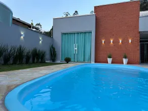 House with Pool in Brusque - Image 2
