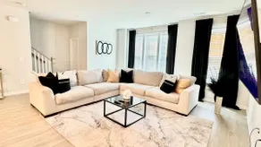 Supercharged 4 Bedroom Upscale Home - Image 2