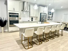 Supercharged 4 Bedroom Upscale Home - Image 3