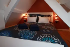 cozy duplex 7-minute walk to RER downtown - Image 3