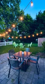 Picton Retreat - Walk to Downtown and Cozy, Stylish - Image 3