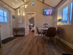 The Lacka Lodge - Kinnitty - Image 3