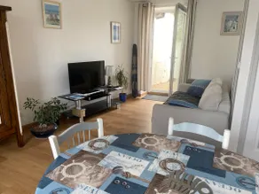 Ile d 'Oléron Renovated house 200 m from the ocean - Image 2