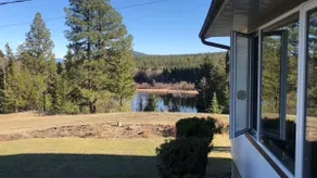 Pine & Peak Hot Tub Private Lake 19 Acres Near Cranbrook - Image 5