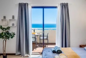 Top floor Inspiring view pool beach nearby - Image 2