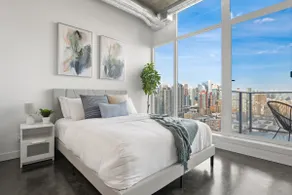 Luxury Studio | Prime Downtown - Image 4