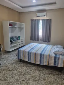 Spacious and well-located house - Image 5