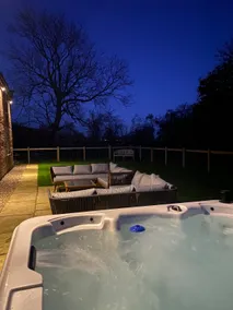Celebration stay for Families & Hen Do’s-near York - Image 3