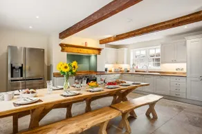Celebration stay for Families & Hen Do’s-near York - Image 2