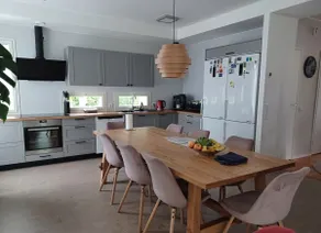 Spacious 5 BR house 4 km JKL. - Image 4
