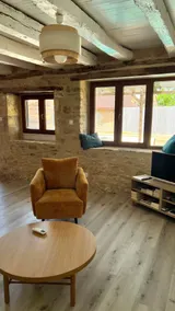 Stone house with swimming pool 6 km from Sarlat - Image 3