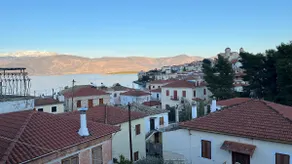 Galaxidi Authentic Rooftop House - Image 3