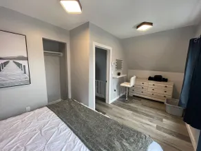 Downtown Retreat - Image 3
