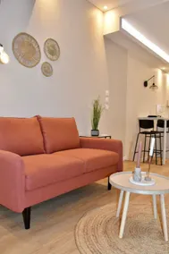 Beautiful cozy apartment with parking/air conditioning - Image 2