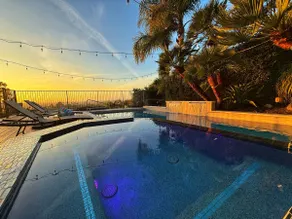 Panorama Mountain View Resort w Stunning Pool View - Image 3