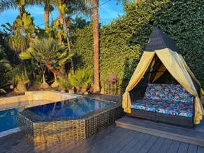 Panorama Mountain View Resort w Stunning Pool View - Image 4
