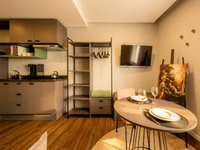 Xtay Cais – Studio overlooking the Guaíba River - Image 4