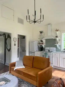 Cozy Cottage - Image 5