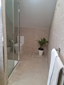 Living Madrid, Prosperidad II Apartment - Image 5