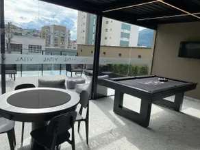 New apartment/Loft overlooking downtown! - Image 4