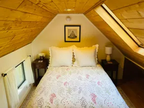 Acadia Cabin Bar Harbor - Newly renovated bathroom - Image 5