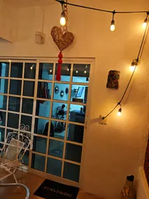 Loft of Red bricks & cactus terrace - Image 4