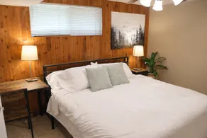 Private Hot Tub & Pool Table | 2BR Lakewood Suite - Image 4