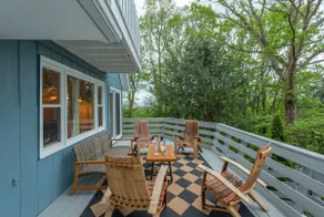 Game Room & Mini Golf Hot Tub Fire Pit - Image 3