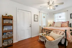 The Porch House - Image 5