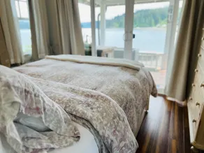 Waterfront Time Out Cabin on Hood Canal - Image 4