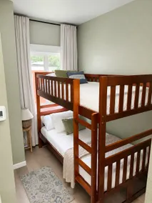 Small Studio Close to the Airport - Image 4