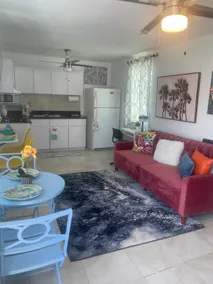 3-BD Coastal Charm in the City - Image 5
