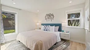 Sparkling Clean Country Cottage in Private Setting - Image 3